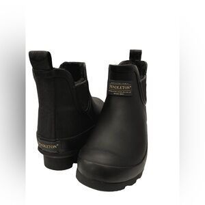 Pendleton Women’s Classic Chelsea Ankle Length Lined Rain Boot - Size 6